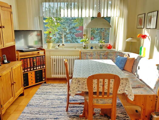 Wohnung zur Miete 820 € 3 Zimmer 83 m² Geschoss 2/3 frei ab 01.05.2026 Ringstraße 16 Kirchzarten 79199