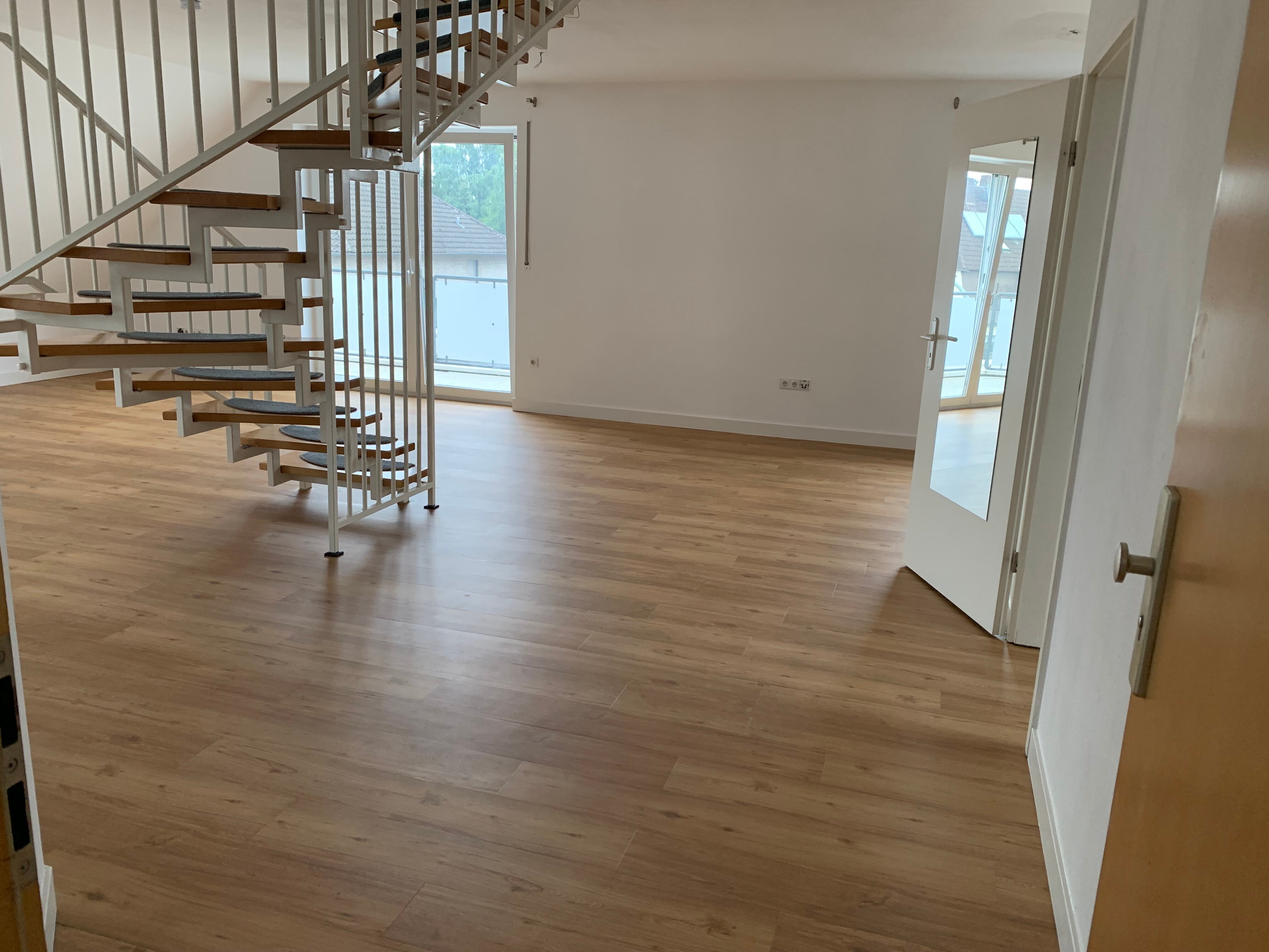 Maisonette zur Miete 770 € 3 Zimmer 90 m²<br/>Wohnfläche 2.<br/>Geschoss 01.12.2024<br/>Verfügbarkeit Rotheweg Paderborn - Kernstadt Paderborn 33102