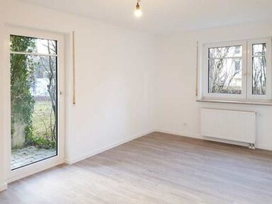 Wohnung zur Miete 700 € 3 Zimmer 75,4 m² frei ab sofort Maenherstraße Neuhadern München 81375