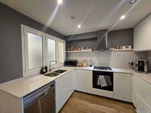 Wohnung zur Miete 3.118 € 4 Zimmer 156 m² 5. Geschoss Via Augusta Barcelona 08021