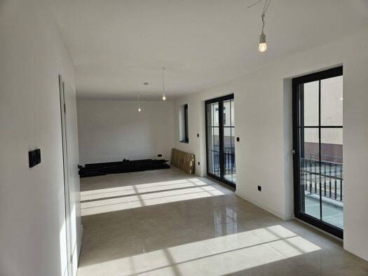 Maisonette zur Miete - Erstbezug 1.380 € 2 Zimmer 90 m² EG Ilvesheim 68549