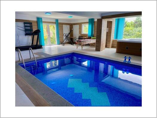 Wohnanlage zum Kauf als Kapitalanlage geeignet 975.000 € 6 Zimmer 440 m² 750 m² Grundstück Caminho da Achadinha Gaula 9100