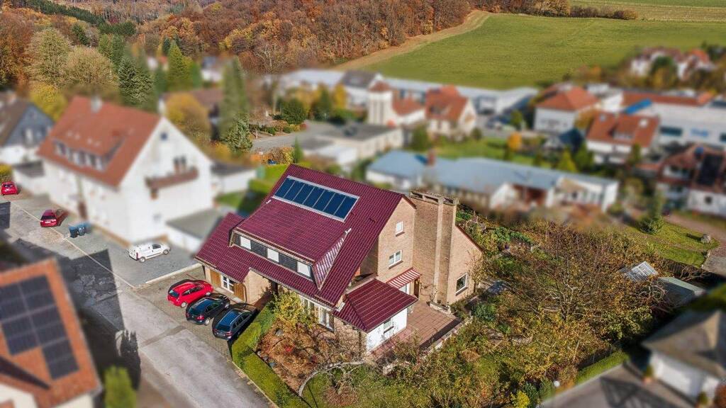 Mehrfamilienhaus zum Kauf 549.900 € 10 Zimmer 204 m² 1.564 m² Grundstück Ihmert Hemer 58675