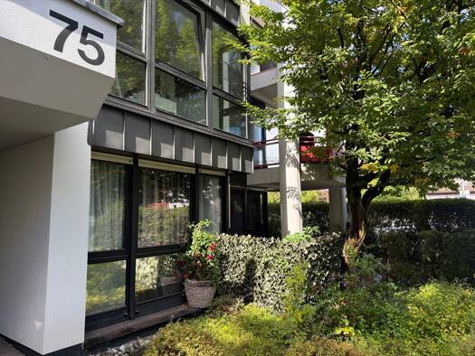 Terrassenwohnung zur Miete 900 € 2,5 Zimmer 75 m² Geschoss EG/3 frei ab 01.04.2026 Röthenbach b Schweinau Nürnberg 90449