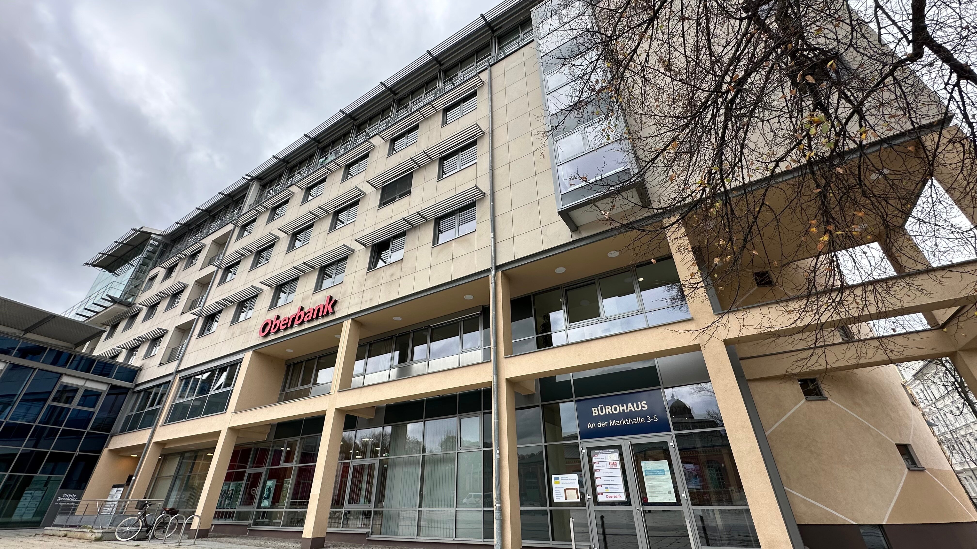 Bürofläche zur Miete provisionsfrei 8 € 8 Zimmer 350 m²<br/>Bürofläche ab 180 m²<br/>Teilbarkeit An der Markthalle 3-5 Zentrum 015 Chemnitz 09111