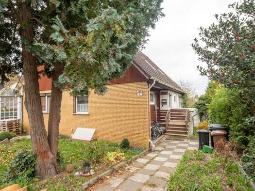 Einfamilienhaus zum Kauf 280.000 € 7 Zimmer 245 m² 618 m² Grundstück Laboe 24235