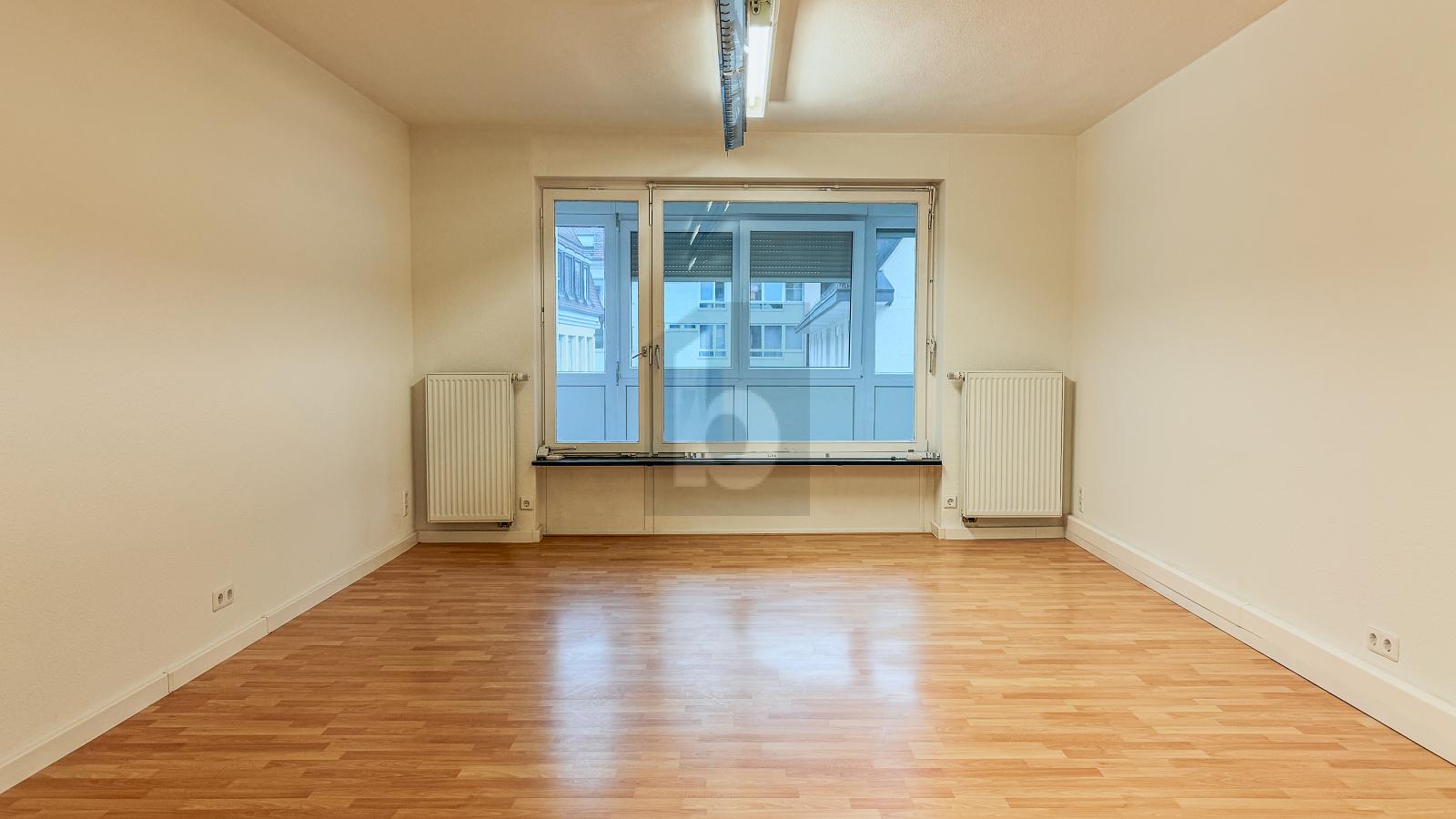 Wohnung zum Kauf 650.000 € 3 Zimmer 93 m²<br/>Wohnfläche 2.<br/>Geschoss Altstadt - Mitte Freiburg im Breisgau 79098