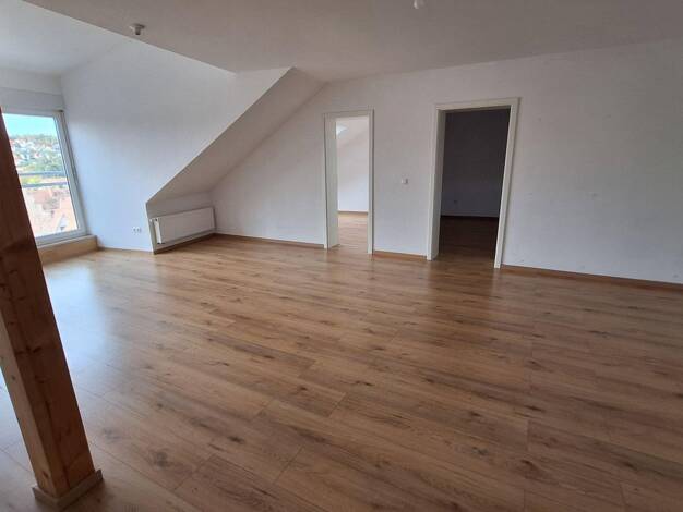 Maisonette zur Miete 1.395 € 4,5 Zimmer 170 m² 3. Geschoss Ochsenfurt Ochsenfurt 97199