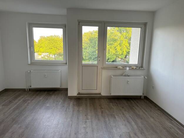 Wohnung zur Miete 474 € 3 Zimmer 56,6 m² 2. Geschoss frei ab 16.08.2025 Hinter den Ellern 32 Hemelingen Bremen 28309