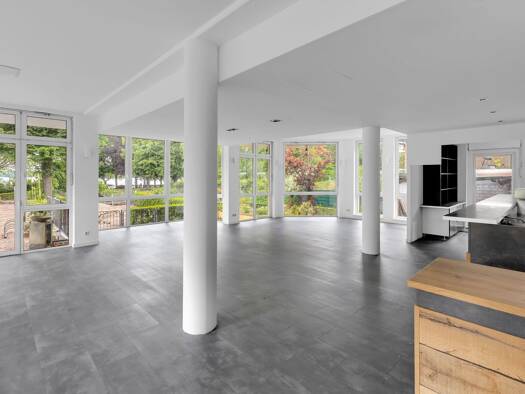 Restaurant zur Miete 5.900 € 349 m² Gastrofläche 939 m² Grundstück Eisenhammerweg 20 Tegel Berlin 13507