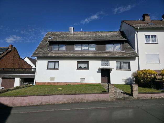 Mehrfamilienhaus zum Kauf provisionsfrei 259.900 € 15 Zimmer 220 m² 800 m² Grundstück Breitenbach Schauenburg 34270