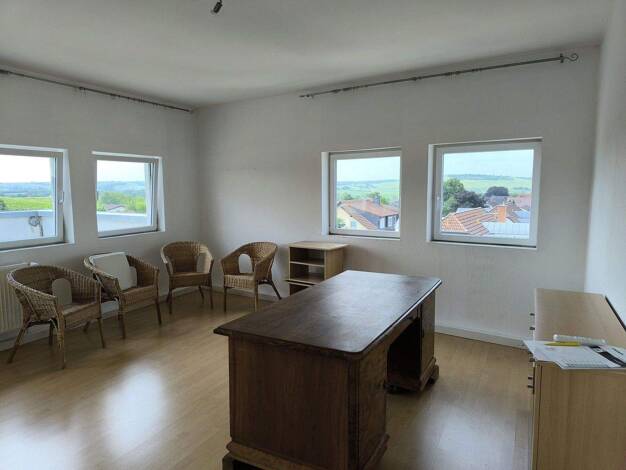 Bürofläche zur Miete provisionsfrei 500 € 47 m² Bürofläche An der Steig 17 Stadecken-Elsheim 55271