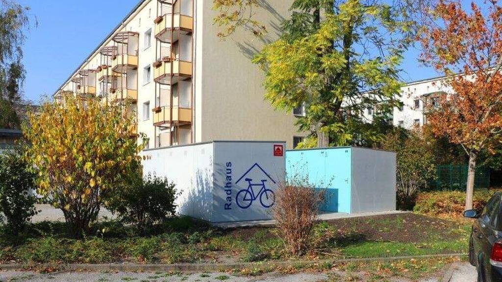 Wohnung zur Miete 400 € 3 Zimmer 59,9 m² 3. Geschoss Am Rondel 10 Innenstadt Dessau-Roßlau 06842