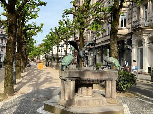 Laden zum Kauf 700.000 € 175 m² Verkaufsfläche Innenstadt Baden-Baden 76530