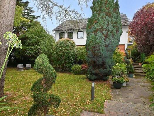 Einfamilienhaus zum Kauf 1.300.000 € 7 Zimmer 180 m² 1.134 m² Grundstück Kirchrode Hannover 30559