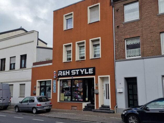 Reihenmittelhaus zur Miete 318 € 2 Zimmer 30 m² 300 m² Grundstück Birkesdorf Düren 52353