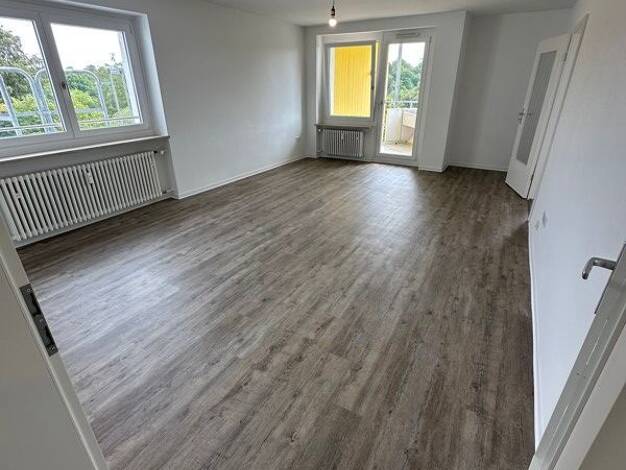Wohnung zur Miete 1.096 € 2 Zimmer 66 m² 5. Geschoss frei ab 18.11.2026 Am Schloßpark 14 Gauting Gauting 82131