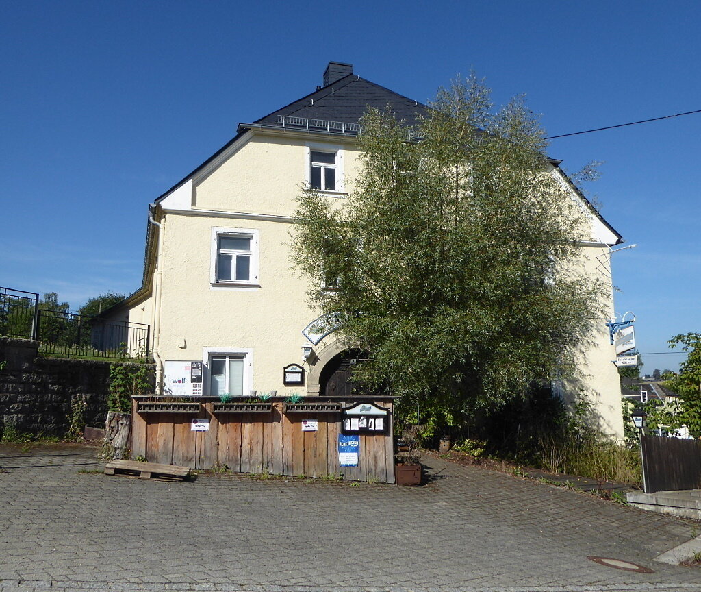 Mehrfamilienhaus zum Kauf 169.000 € 12 Zimmer 473 m²<br/>Wohnfläche 4.382 m²<br/>Grundstück Weißdorf Weißdorf 95237