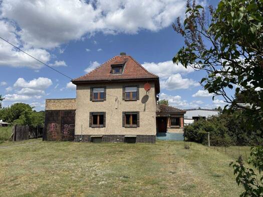 Einfamilienhaus zum Kauf 319.000 € 4,5 Zimmer 135 m² 7.871 m² Grundstück Teschendorf Löwenberger Land 16775