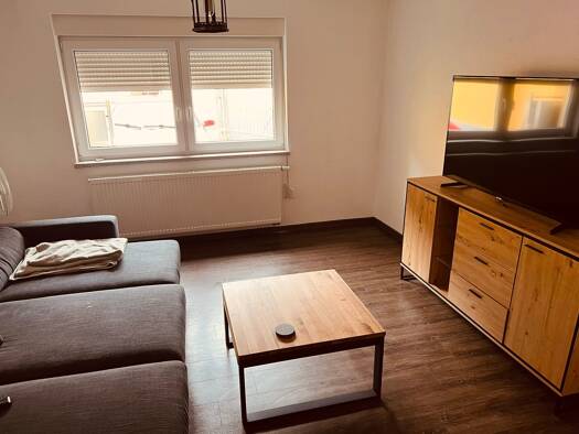Wohnung zur Miete 600 € 3 Zimmer 63 m² frei ab sofort Würzburger Str. 11 11 Stadtschwarzach Schwarzach am Main 97359