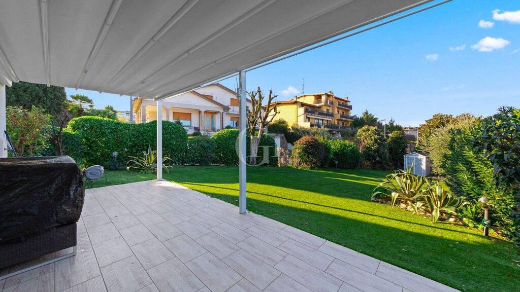 Doppelhaushälfte zum Kauf 795.000 € 8 Zimmer 180 m² 580 m² Grundstück Desenzano del Garda 25015