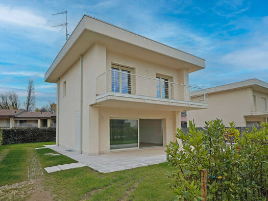 Villa zum Kauf 659.000 € 5 Zimmer 222 m² frei ab sofort Via Repubblica Manerba del Garda