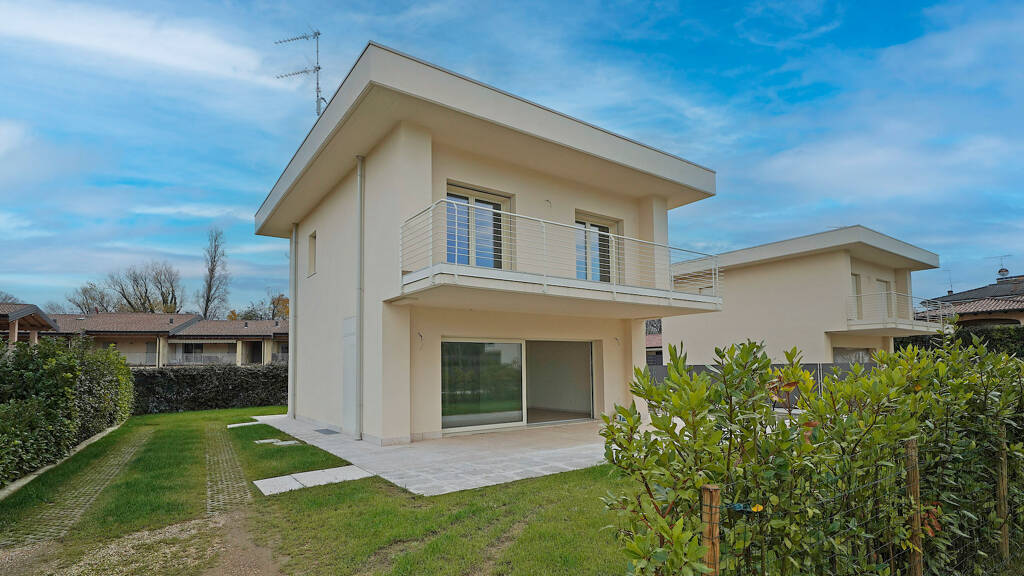 Villa zum Kauf 659.000 € 5 Zimmer 222 m² frei ab sofort Via Repubblica Manerba del Garda