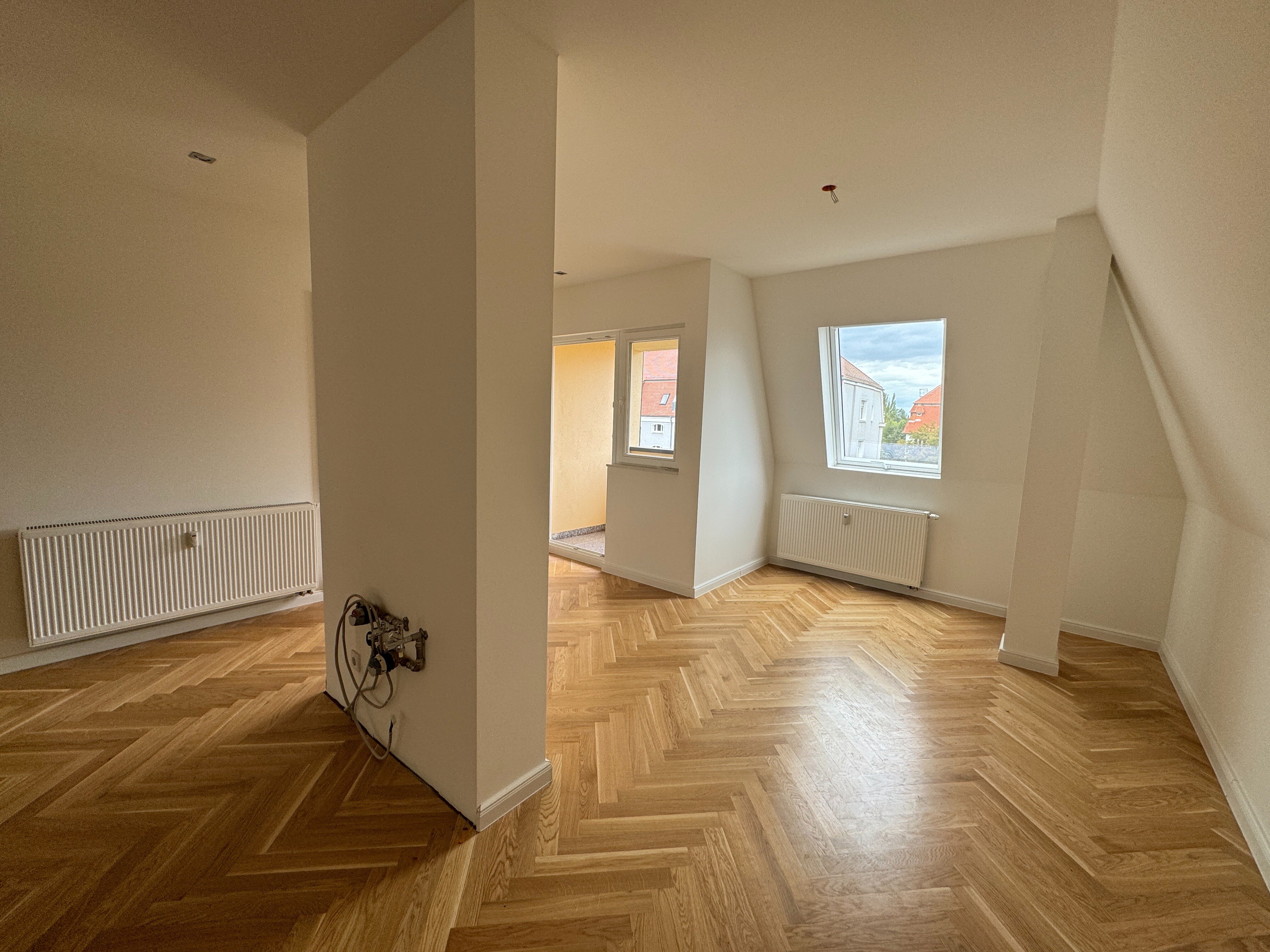 Wohnung zur Miete 875 € 5 Zimmer 122 m²<br/>Wohnfläche 4.<br/>Geschoss Werdauer Straße 22 Mitte - West 135 Zwickau 08056