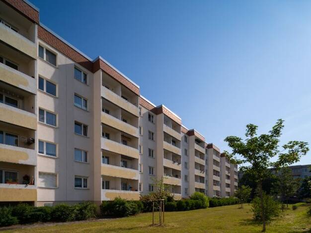 Wohnung zur Miete 411 € 3 Zimmer 57,3 m² 4. Geschoss Carl-Schorlemmer-Ring 63 Nördliche Neustadt Halle 06122