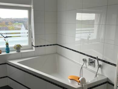 Studio zum Kauf 235.000 € 4 Zimmer 130 m² 3. Geschoss Innenstadt Radevormwald 42477
