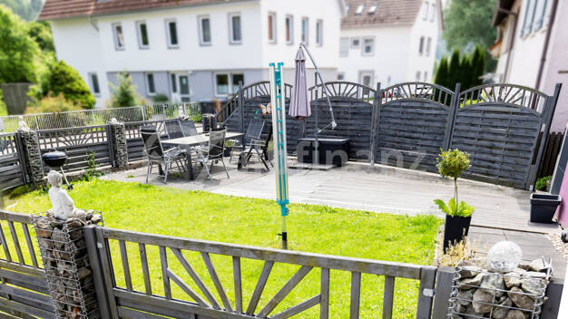 Mehrfamilienhaus zum Kauf 378.000 € 8 Zimmer 296,9 m² 287 m² Grundstück Buttenhausen Münsingen / Buttenhausen 72525