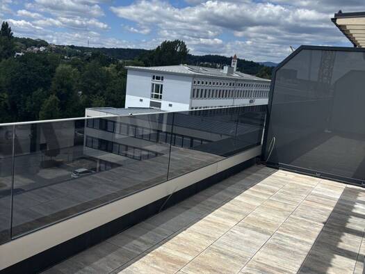 Wohnung zur Miete - Erstbezug 995 € 2 Zimmer 63,5 m² 4. Geschoss frei ab 01.09.2026 Deggendorf 94469