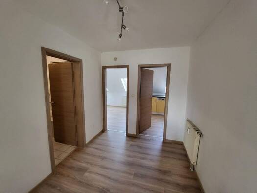 Wohnung zur Miete 620 € 3 Zimmer 63 m² Geschoss 2/2 frei ab sofort Sennfeld 97526