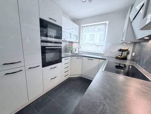 Reihenhaus zum Kauf provisionsfrei 549.000 € 4 Zimmer 136 m² 140 m² Grundstück Adelsdorf 91325