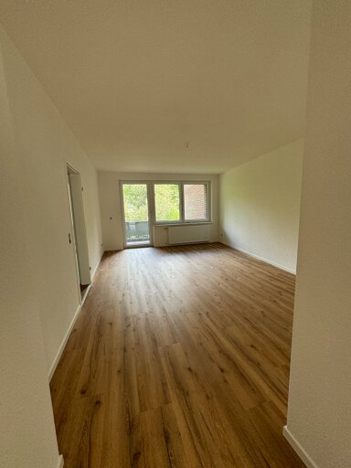 Wohnung zur Miete 700 € 2,5 Zimmer 70,8 m² frei ab sofort Mauerstr. 7 Uelzen Uelzen 29525