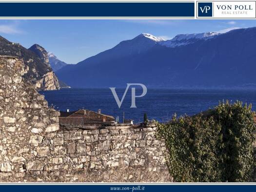 Einfamilienhaus zum Kauf 960.000 € 12 Zimmer 335 m² 1.045 m² Grundstück Roina Toscolano Maderno 25088