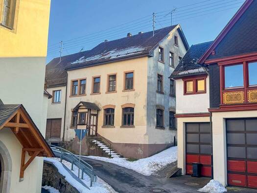 Haus zur Versteigerung 3.000 € 395 m² Grundstück Wartenfels 24 Wartenfels Presseck 95355