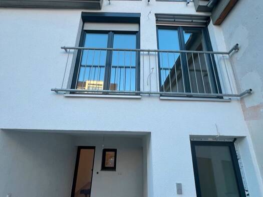 Reihenhaus zur Miete 960 € 3 Zimmer 90 m² frei ab 01.04.2026 Cadolzburg 90556