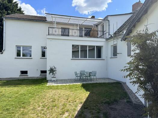 Einfamilienhaus zum Kauf 274.000 € 8 Zimmer 180 m² 826 m² Grundstück Guben 03172