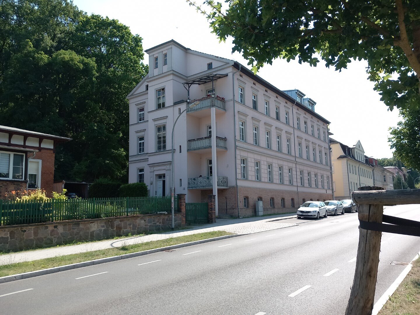 Mehrfamilienhaus zum Kauf 440.000 € 460,5 m²<br/>Wohnfläche 898 m²<br/>Grundstück Berliner Str. 15 Bad Freienwalde Bad Freienwalde (Oder) 16259