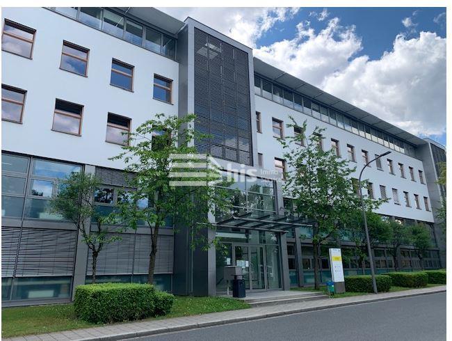 Büro-/Praxisfläche zur Miete provisionsfrei 11,50 € 2.558 m²<br/>Bürofläche ab 388 m²<br/>Teilbarkeit Schafhof Nürnberg 90411