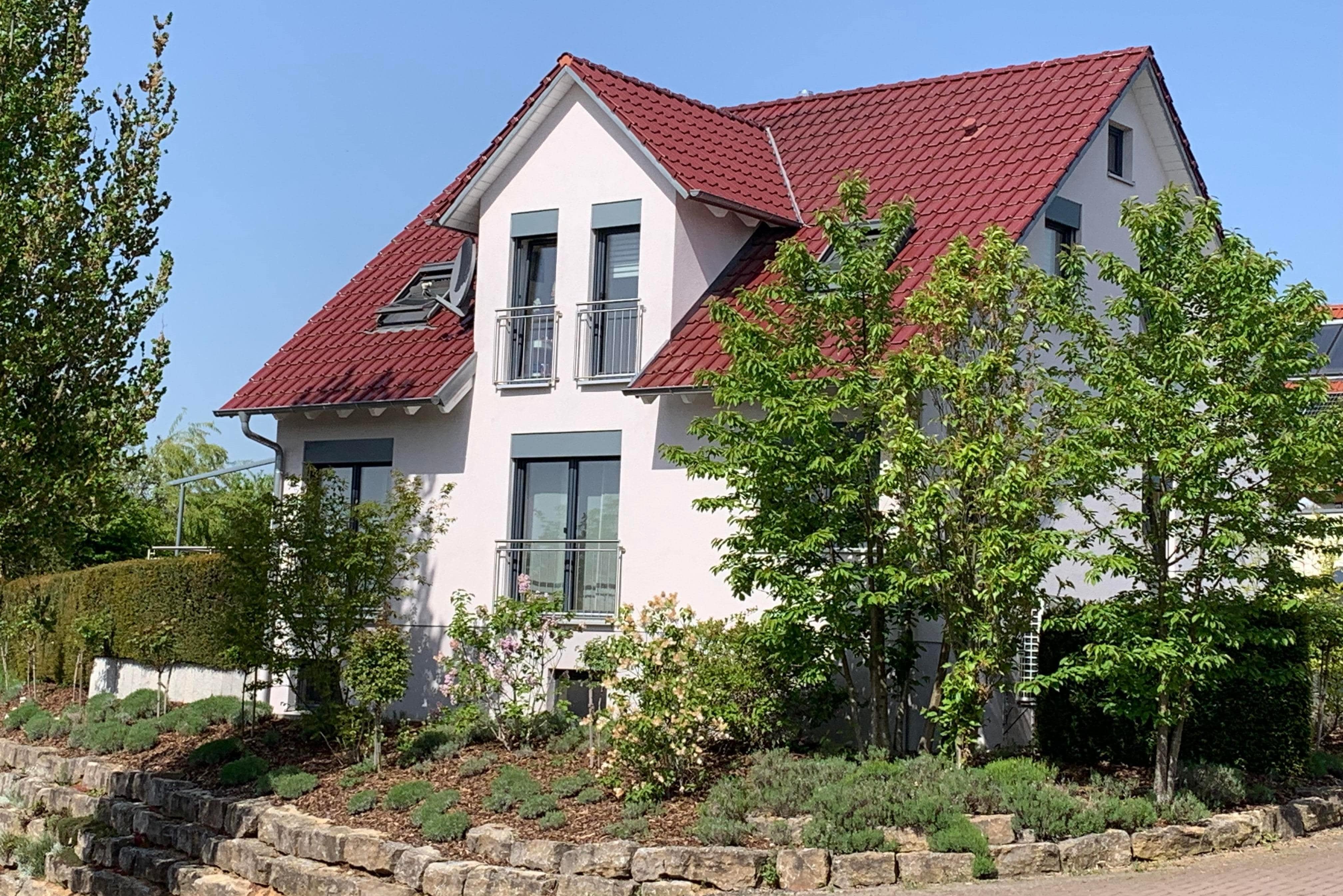 Einfamilienhaus zum Kauf 860.000 € 5 Zimmer 143 m²<br/>Wohnfläche 625 m²<br/>Grundstück ab sofort<br/>Verfügbarkeit Gartenstadt Schweinfurt 97422