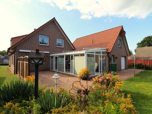 Einfamilienhaus zum Kauf 360.000 € 7 Zimmer 160 m² 1.062 m² Grundstück frei ab sofort Völlenerkönigsfehn Westoverledingen 26810