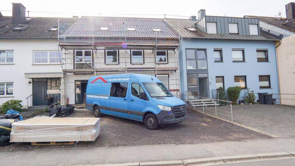 Mehrfamilienhaus zum Kauf 1.100.000 € 8 Zimmer 251 m² 439 m² Grundstück Tarforst Trier 54296