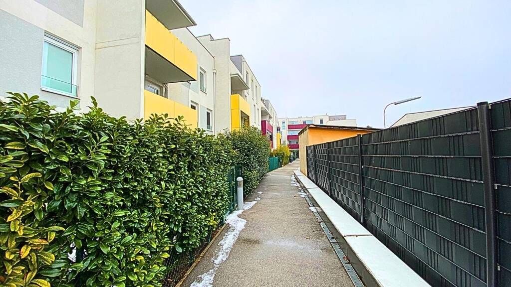 Wohnung zur Miete 975 € 3 Zimmer 80,7 m² Wiener Neustadt 2700