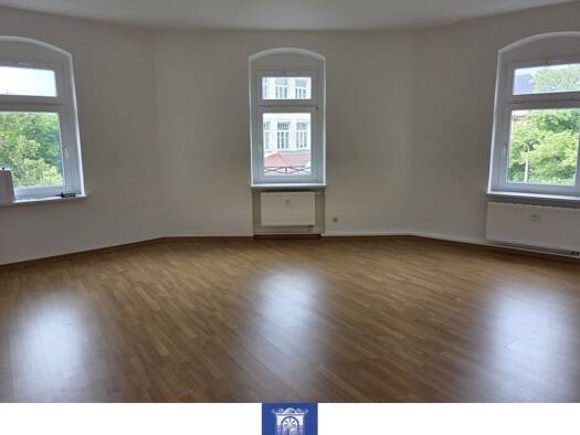 Wohnung zur Miete 275 € 2 Zimmer 49,9 m² Gröba Riesa 01591