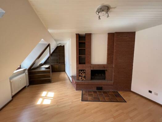 Wohnung zur Miete 760 € 2,5 Zimmer 83 m² 3. Geschoss frei ab 01.11.2025 Innenstadt Fulda 36037