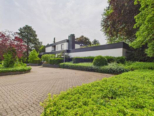 Einfamilienhaus zum Kauf 865.000 € 7 Zimmer 317 m² 1.328 m² Grundstück Sehnde 31319