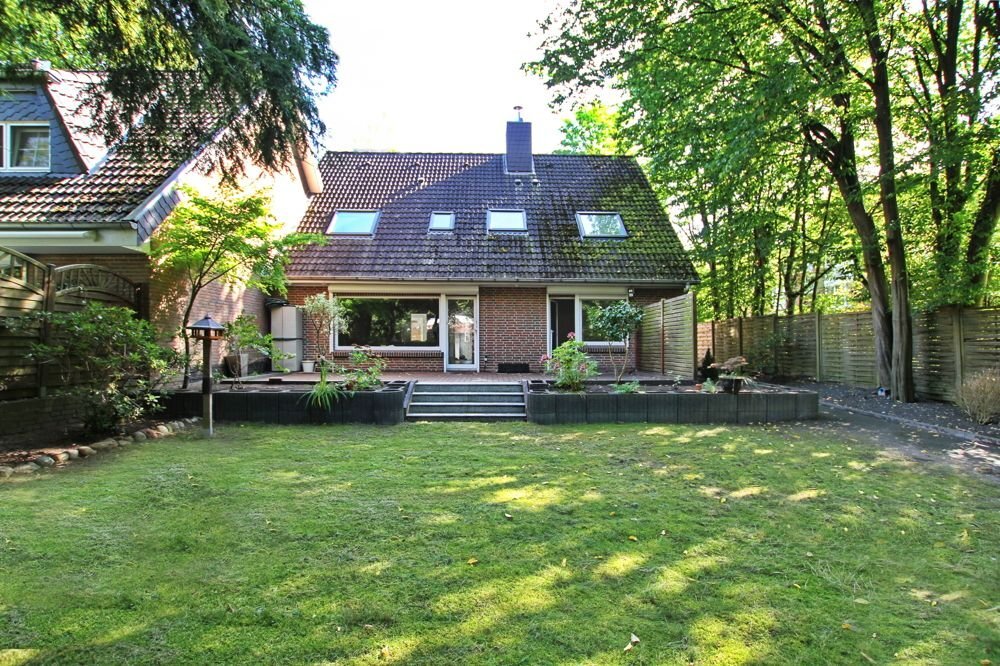 Doppelhaushälfte zum Kauf 749.000 € 5 Zimmer 170 m²<br/>Wohnfläche 630 m²<br/>Grundstück Poppenbüttel Hamburg-Poppenbüttel 22391