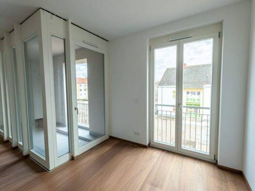 Wohnung zur Miete 1.155 € 2 Zimmer 72,2 m² 1. Geschoss Große Oderstraße 25 Frankfurt Frankfurt (Oder) 15230